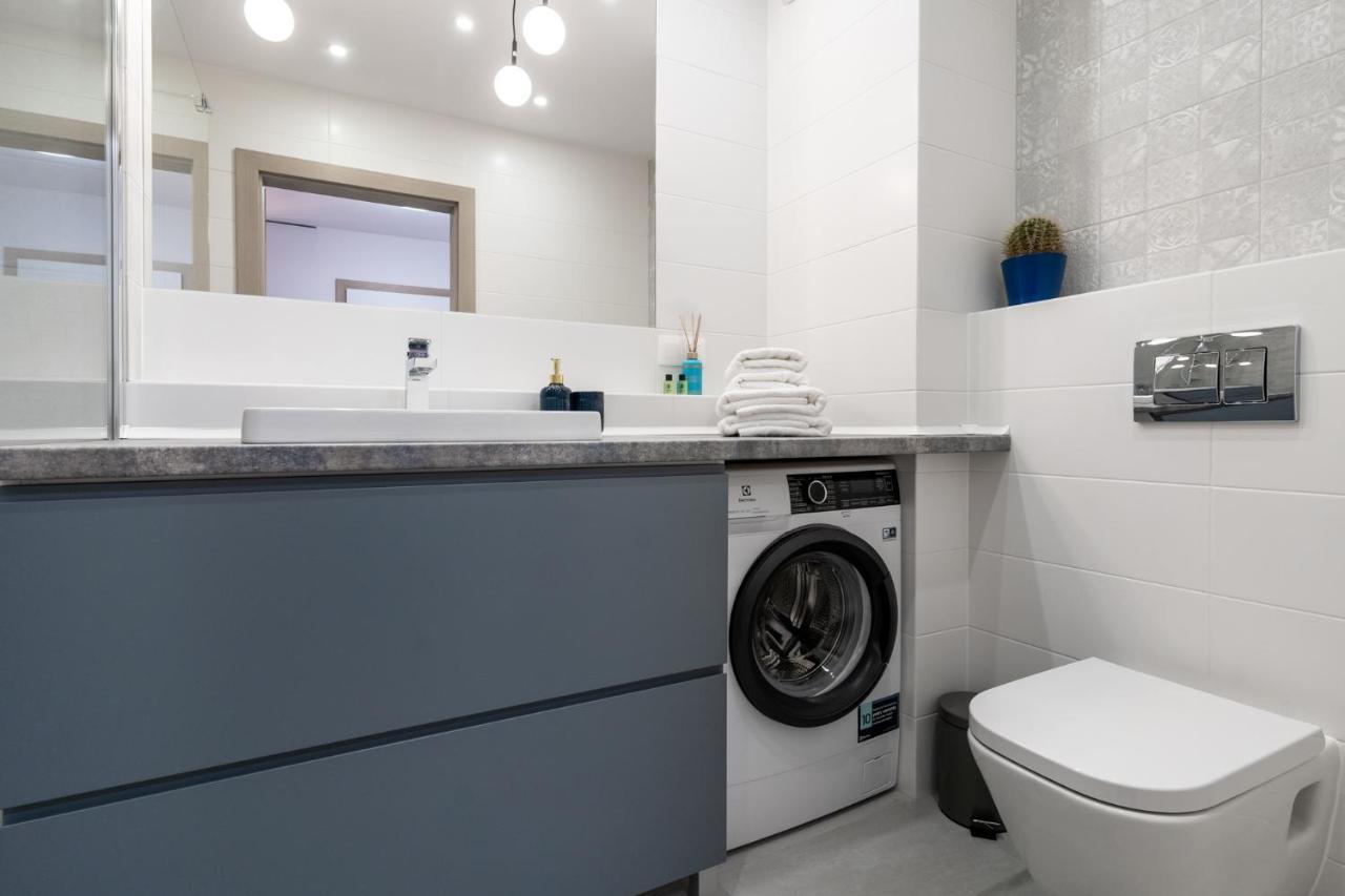 Lotte Apartment - Parking Podziemny, Osiedle Strzezone Γκλίβιτσε Εξωτερικό φωτογραφία